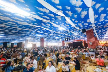 Mais de 16 mil pessoas passaram na Fenarreco neste domingo (11)