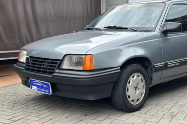 Chevrolet Ipanema