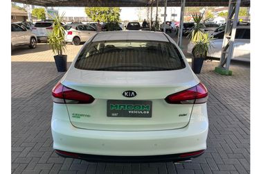 Kia Motors Cerato