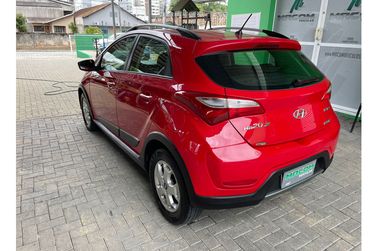 Hyundai HB20X