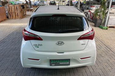 Hyundai HB20
