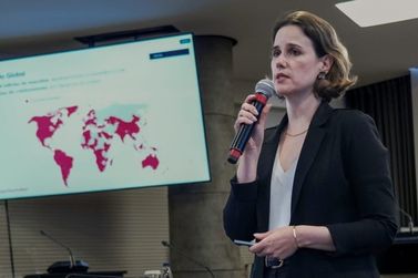 Daniela Diniz mostra como ressignificar o trabalho aumenta engajamento dos times