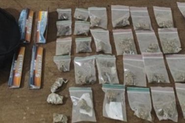 Pol&iacute;cia Militar prende homem por tr&aacute;fico de drogas