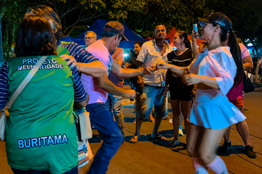 Pra&ccedil;a Matriz recebeu celebra&ccedil;&atilde;o especial em homenagem ao Dia das M&atilde;es