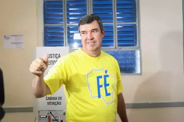 Se elei&ccedil;&otilde;es fossem hoje, Riedel venceria primeiro turno com 68%, aponta pesquisa