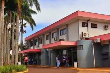 Atropelada por moto em Dourados, idosa morre no Hospital da Vida