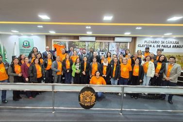 C&acirc;mara de Caarap&oacute; apoia campanha Maio Laranja em sess&atilde;o com Assist&ecirc;ncia Social