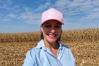 Engenheira agr&ocirc;noma mostra sem filtro como &eacute; a vida da mulher dominando o campo em MS