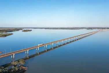 Obras na Ponte Ayrton Senna alteram tr&acirc;nsito na BR-163 entre MS e PR