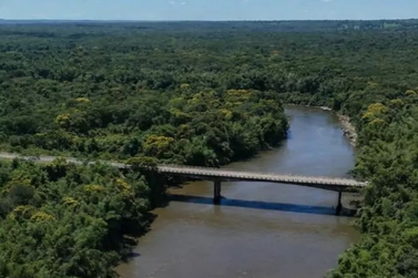 Ponte sobre o Rio Miranda volta a receber ve&iacute;culos acima de 10 toneladas