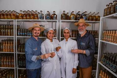 Cacha&ccedil;a produzida em MS bate de frente com gigantes e fica entre as 3 melhores