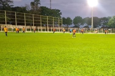 Campeonato de Futebol Amador come&ccedil;a com duas partidas e goleada do Te'yikue