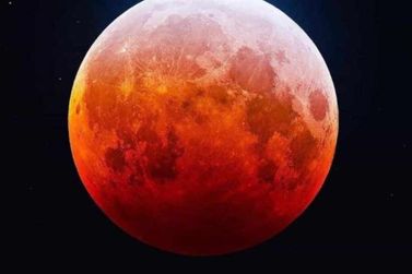 Imagens do eclipse lunar é capturado por lentes de fotógrafo cabreuvano