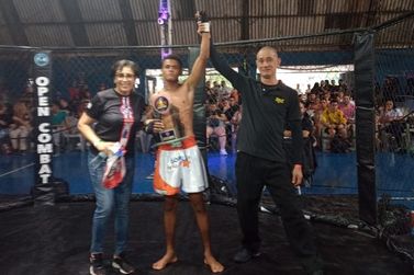 Natanael morador de Cabreúva estreia com sucesso no campeonato Muay Thai