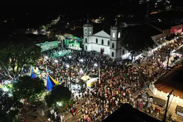 Banda S&atilde;o Roque abre o Carnabre&uacute;va na Pra&ccedil;a Comendador Martins