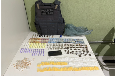 Bairro Colina tem pris&atilde;o por tr&aacute;fico com mais de 290 por&ccedil;&otilde;es de drogas