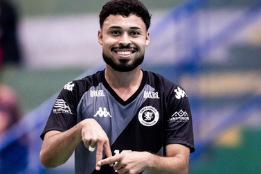 Depois das goleadas, agora &eacute; jogo grande nas quartas de final neste s&aacute;bado