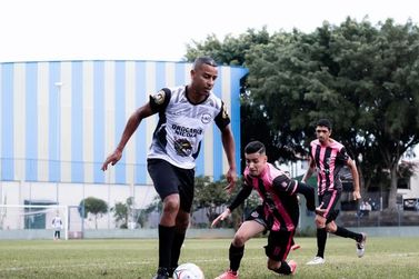Copa dos Trabalhadores ter&aacute; mais tr&ecirc;s jogos neste domingo