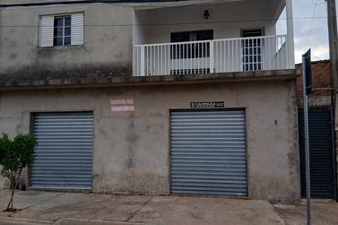 Terreno &agrave; venda - 200m&sup2; - Jardim Fazendinha Real (Vilarejo)
