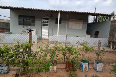 Terreno &agrave; venda - 200m&sup2; - Jardim Fazendinha Real (Vilarejo)