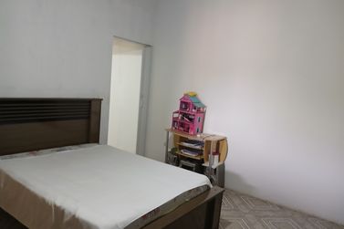 Terreno &agrave; venda - 200m&sup2; - Jardim Fazendinha Real (Vilarejo)