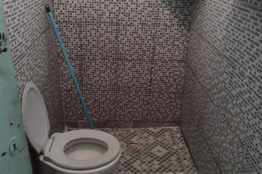 Casa &agrave; venda - 2m&sup2; - Vilarejo