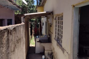 Casa &agrave; venda - 2m&sup2; - Vilarejo