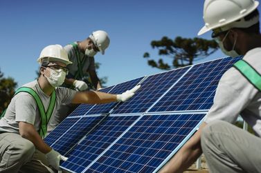 Sicredi impulsiona a geração de energia solar na região Sul