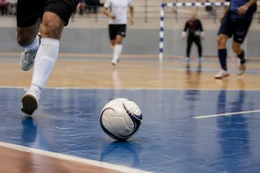 Bola rola na segunda-feira pela Copa Municipal de Futsal, em Canoinhas