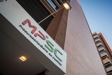 MPSC aponta promo&ccedil;&atilde;o pessoal e Justi&ccedil;a condena ex-prefeito de Irani