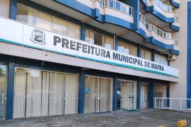 Ex-prefeito de Mafra vira r&eacute;u por supostas fraudes em contrato p&uacute;blico