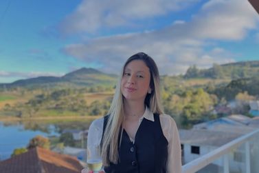 1&ordf; Princesa de Timb&oacute; Grande, Izabelly Stuber falece ap&oacute;s ser atropelada em Ca&ccedil;ador