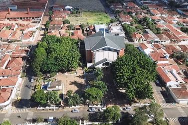 Prefeito anuncia construção de quase 200 moradias populares em Tambaú
