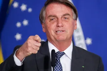 Quem Bolsonaro apoiará nas eleições de Casa Branca