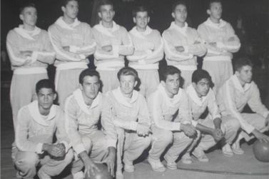 Casa Branca e sua hist&oacute;ria no Basquete - Professor Marcos Monteiro