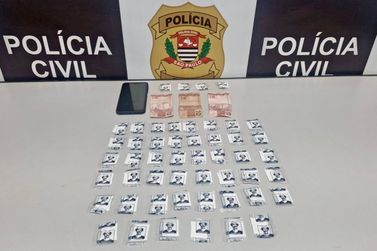 Pol&iacute;cia Civil prende suspeito com coca&iacute;na estampada com personagem "Seu Madruga"