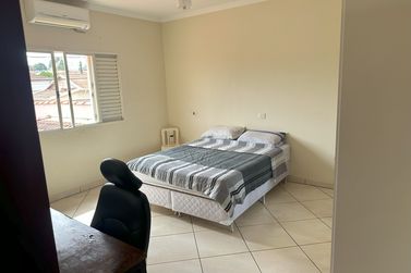 Casa &agrave; venda - 185m&sup2; - Jardim Maca&uacute;ba