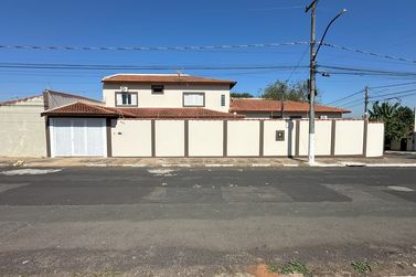 Casa &agrave; venda - 185m&sup2; - Jardim Maca&uacute;ba