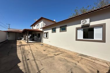 Casa &agrave; venda - 185m&sup2; - Jardim Maca&uacute;ba