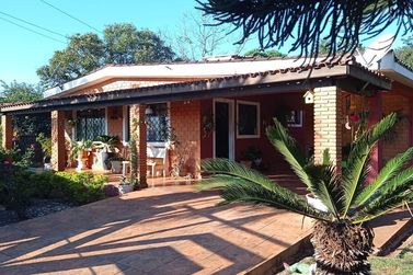 Ch&aacute;cara &agrave; venda - 470m&sup2; - Nazar&eacute;