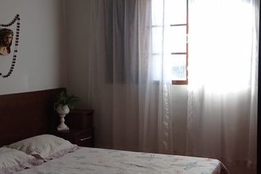 Ch&aacute;cara &agrave; venda - 470m&sup2; - Nazar&eacute;