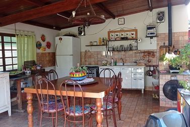 Ch&aacute;cara &agrave; venda - 470m&sup2; - Nazar&eacute;