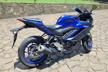 YAMAHA YZF