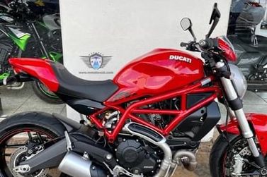 DUCATI MONSTER