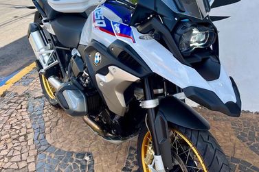 BMW R