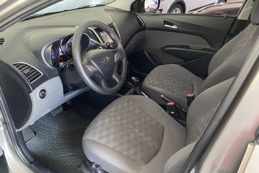 Hyundai HB20S