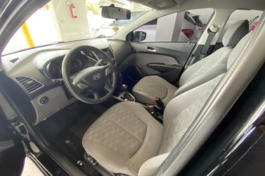 Hyundai HB20S