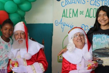 Crianças e adolescentes dos Centros de Convivência ganham festa de Natal