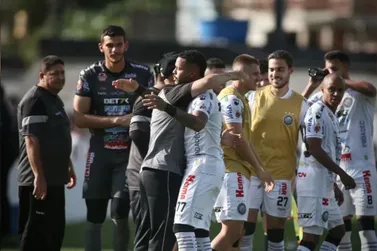 Operário arrasa o Andraus após goleada por 4 a 0 no Paranaense