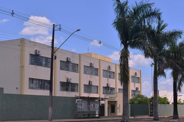Estudantes em todo Paran&aacute; retornaram &agrave;s aulas nesta segunda feira (06)